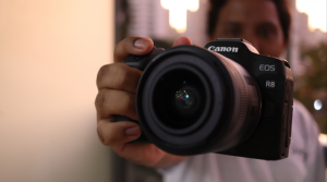 Canon R8