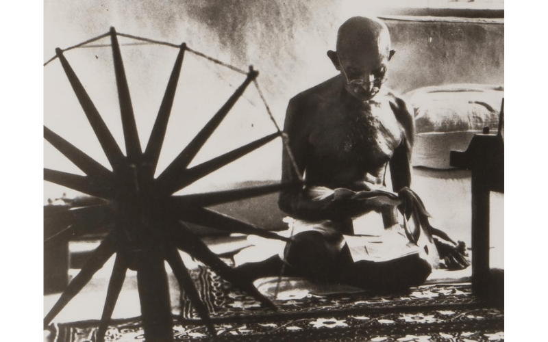 Gandhi, Índia - Margaret Bourke-White, 1947