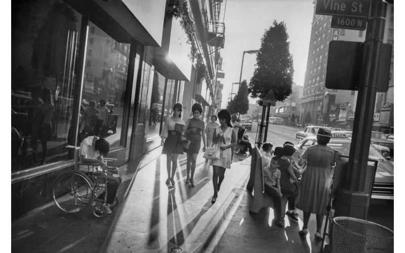 Foto: "Los Angeles, Califórnia", 1969 - Garry Winogrand